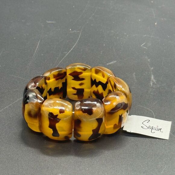 Sequin Statement Faux Tortoise Shell Lucite Wide Bangle Bracelet - Picture 6 of 8